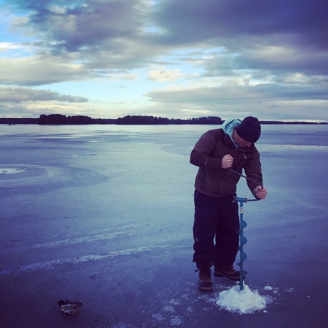 Ice fishing on the lake in Hallen