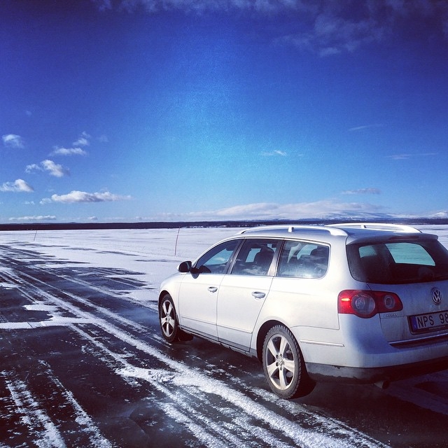 Crusin on the ice road!