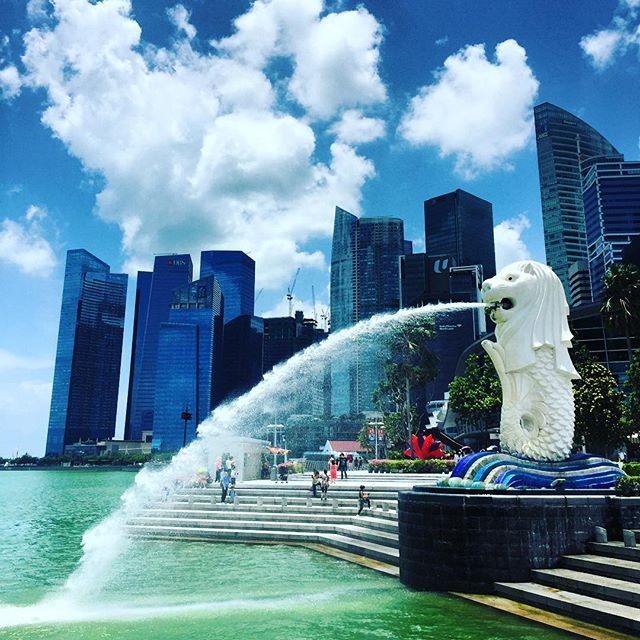Another shot of the Merlion