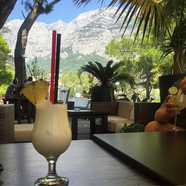 Cocktails with a view in Makarska