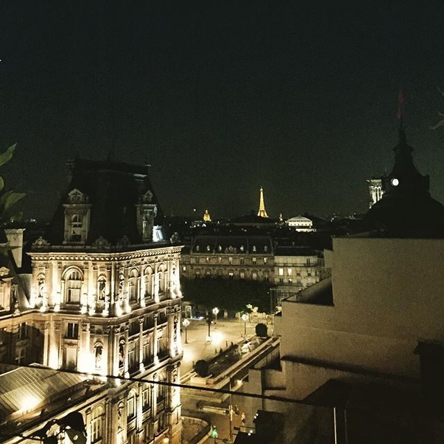 Pretty sweet view of Paris form this rooftop bar