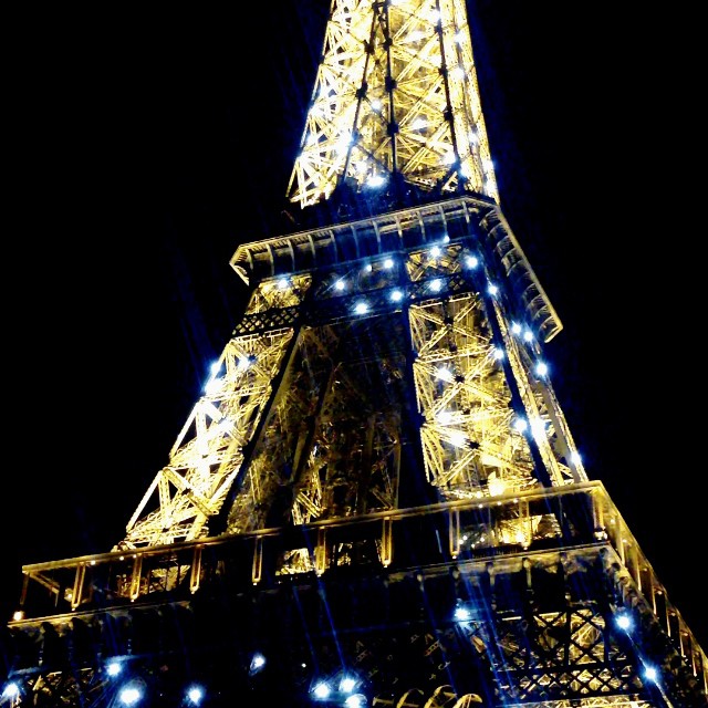 Eiffel Tower light show ! Love love love Paris !!!!