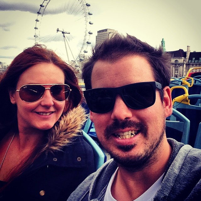 London eye selfie from a tourist bus