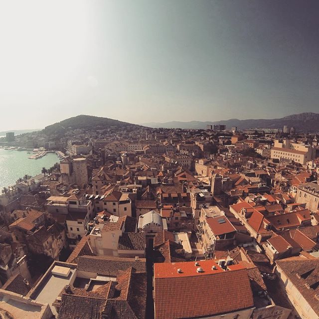 Split old town – wide angle